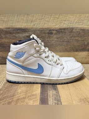 Nike Air Jordan 1 Retro Patent Leather White Legend Blue Sneakers Size 8 Men